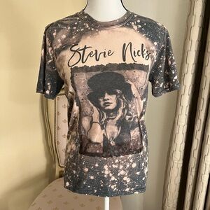 Stevie Nicks Graphic Short Sleeve Tie-Dye  Soft Poly/Cotton T-Shirt. Size Small